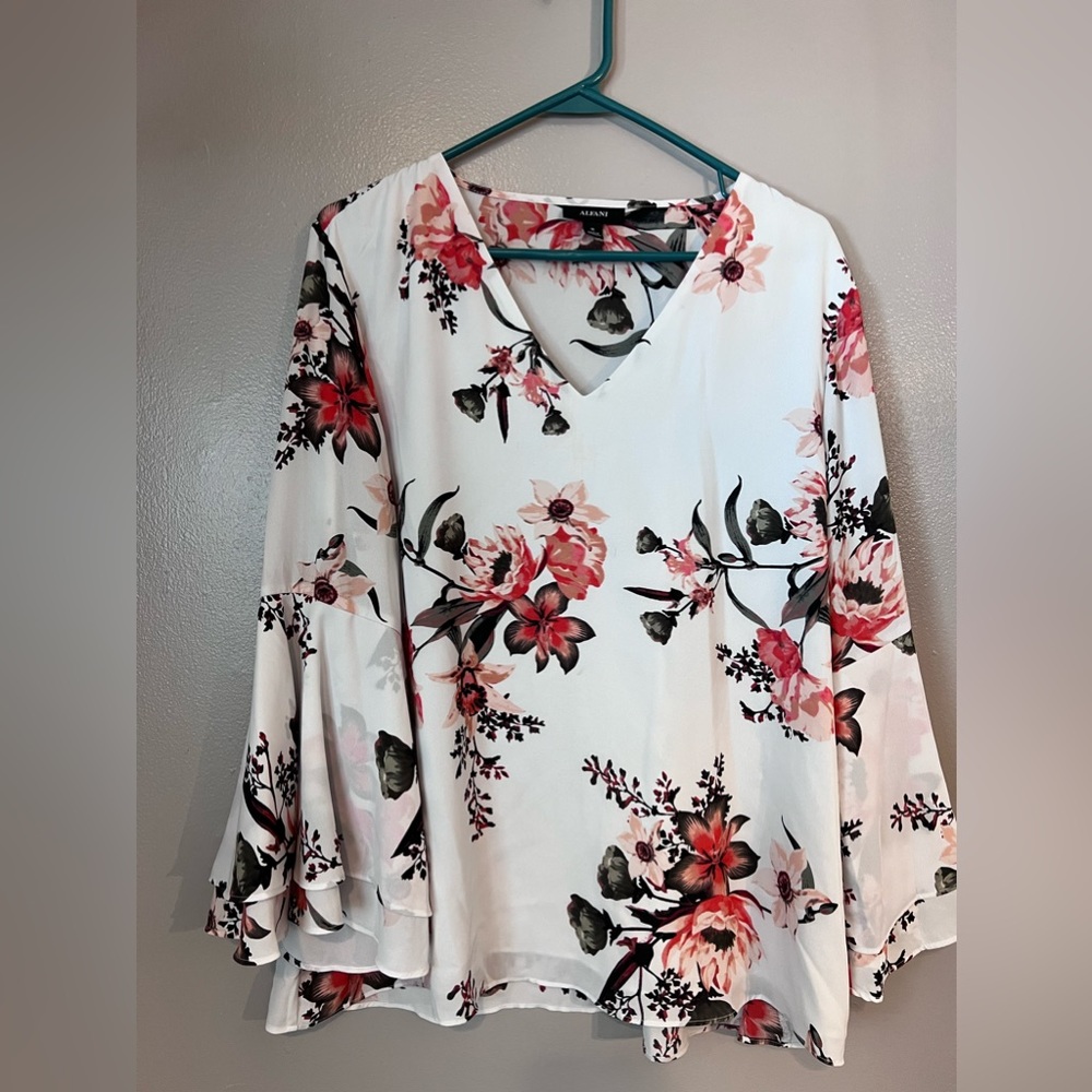Women’s Alfani Floral Blouse